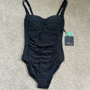 NWT Nip tuck swimsuit one piece black and white polka dot US size 4